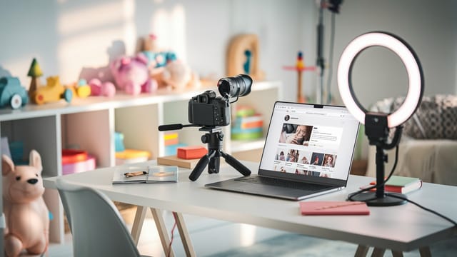 90 Brilliant Mom Hack YouTube Video Ideas for 2025